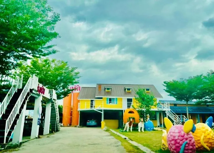 Resort Rai Phuruk Suan Phueng