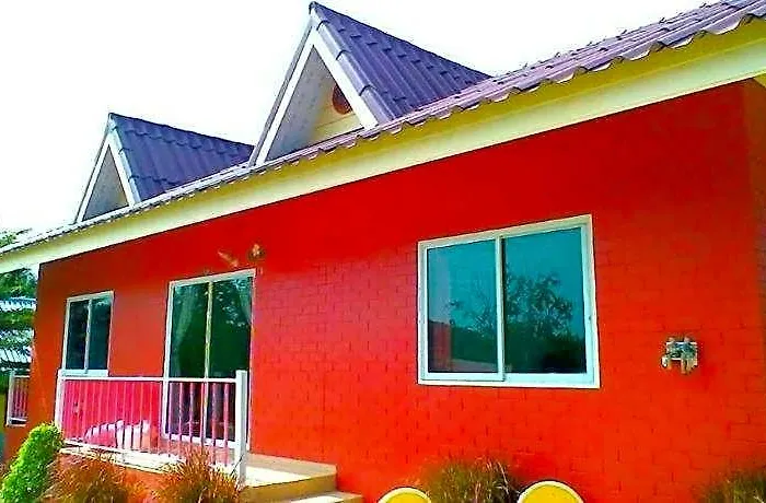 Resort Rai Phuruk Suan Phueng